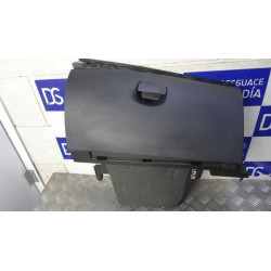 NEGRA GUANTERA RENAULT MEGANE III BERLINA 5P