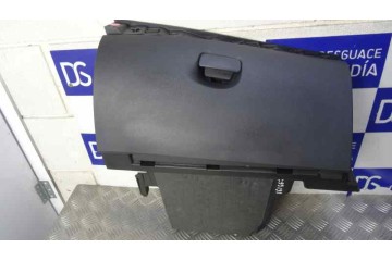 NEGRA GUANTERA RENAULT MEGANE III BERLINA 5P Style NEGRA 161667 RENAULT - 1