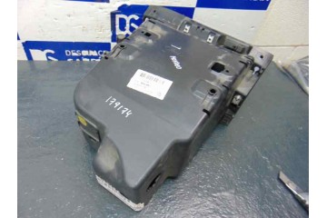 7S71-A06010 GUANTERA FORD MONDEO SPORTBREAK (CA2) Ambiente 2008 7S71-A06010 179174 FORD - 1