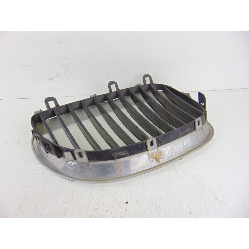 7065701 REJILLA DELANTERA BMW SERIE 5 BERLINA (E60) 530d 7065701 197041 BMW - 4