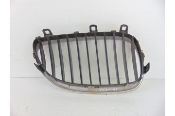 7065701 REJILLA DELANTERA BMW SERIE 5 BERLINA (E60) 530d 7065701 197041 BMW - 6