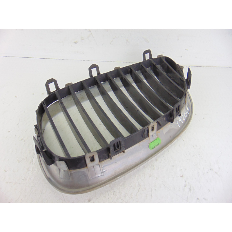 7065701 REJILLA DELANTERA BMW SERIE 5 BERLINA (E60) 530d 7065701 197042 BMW - 1