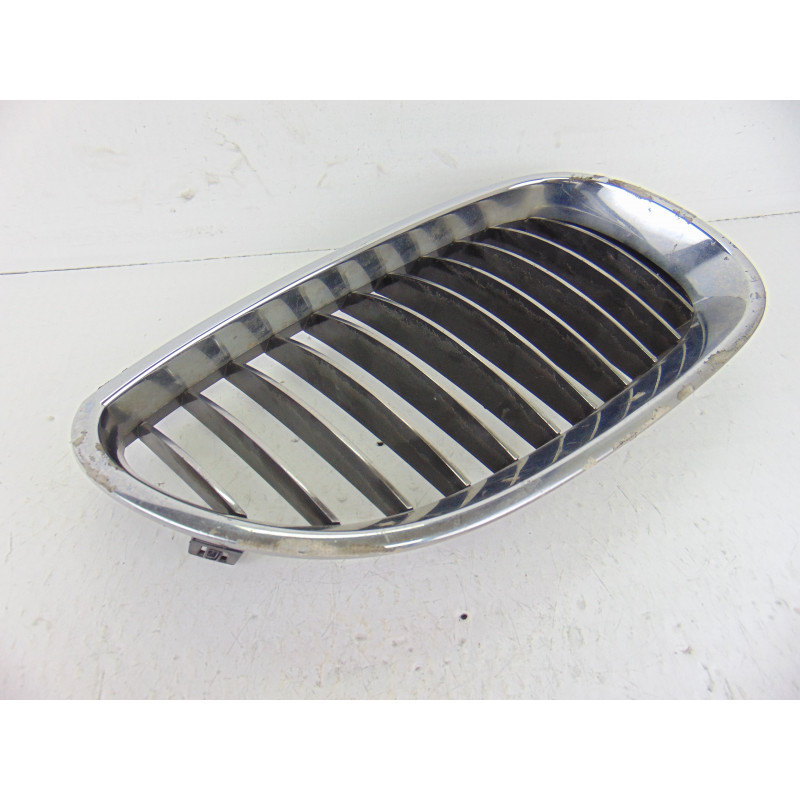 7065701 REJILLA DELANTERA BMW SERIE 5 BERLINA (E60) 530d 7065701 197042 BMW - 3