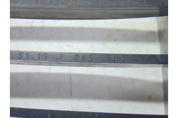 7065701 REJILLA DELANTERA BMW SERIE 5 BERLINA (E60) 530d 7065701 197042 BMW - 5