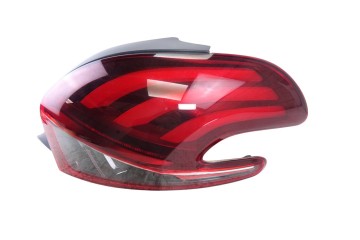 PILOTO TRASERO DERECHO PEUGEOT 208