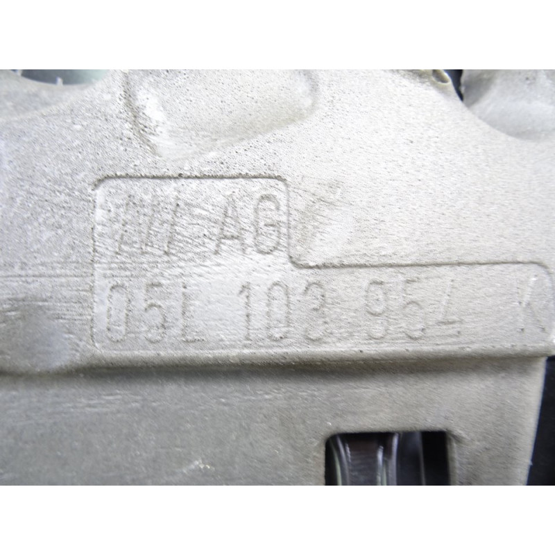 05L103954K TAPA MOTOR AUDI Q3 (F3B) 35 TDI S line 2022 05L103954K 215094 AUDI - 1