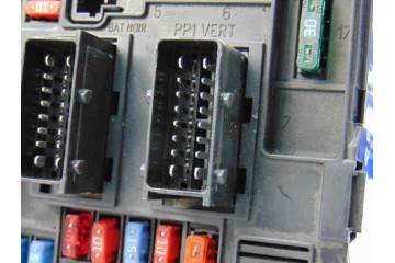 9650618480  CAJA RELES / FUSIBLES CITROEN XSARA PICASSO 1.6 HDi 90 SX Top 2007 9650618480 176091 CITROEN - 13