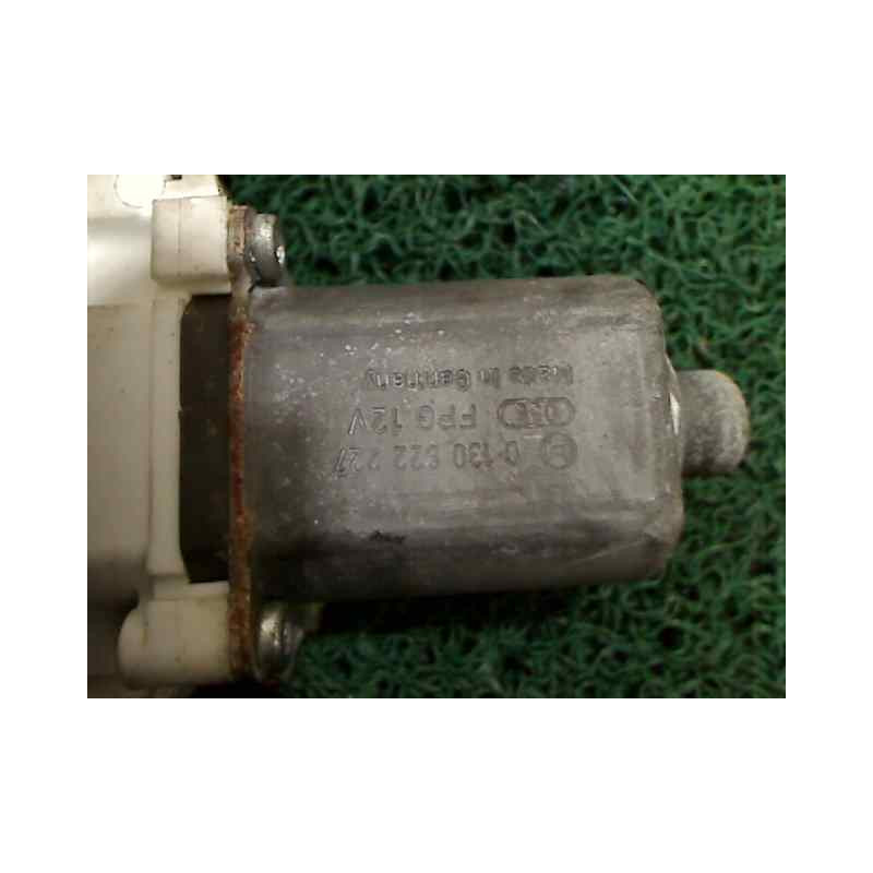 7060266 ELEVALUNAS DELANTERO DERECHO BMW SERIE 3 BERLINA (E90) 320d 2007 7060266 149387 BMW - 3