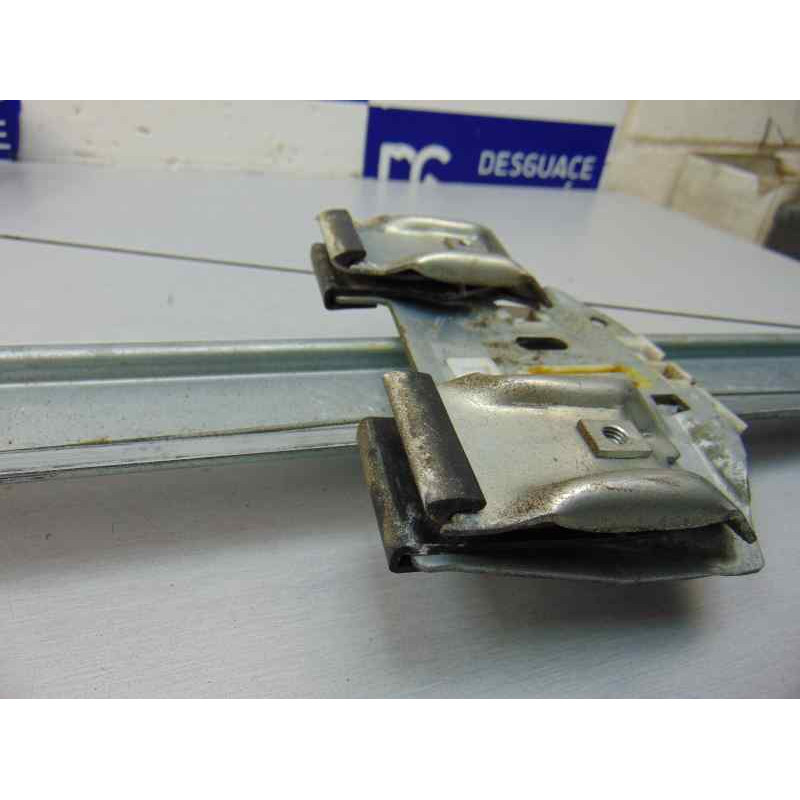 2 PIN ELEVALUNAS DELANTERO DERECHO VOLKSWAGEN CRAFTER FURGÓN (2E) Caja cerrada 35, batalla larga con techo super alto 2007 2 PIN