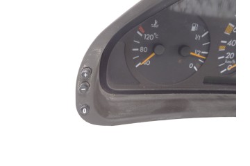 2105409647 CUADRO INSTRUMENTOS MERCEDES-BENZ CLASE E (BM 210) BERLINA 300 Turbodiesel (210.025) 1997 2105409647 211140 MERCEDES-