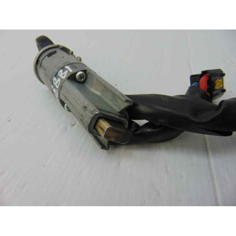 ANTIRROBO / LLAVE CONTACTO PEUGEOT 206