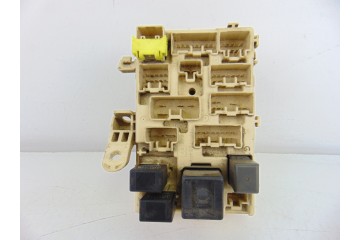 82641-60020 CAJA RELES / FUSIBLES TOYOTA LAND CRUISER (J9) TD  VX (5-ptas.) (KZJ95) 1997 82641-60020 202232 TOYOTA - 3