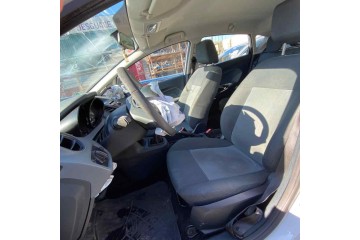 FORD FIESTA (CB1) Ambiente