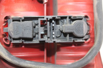  PILOTO TRASERO DERECHO RENAULT VEL SATIS (BJ0) Initiale 2005 197637 RENAULT - 2