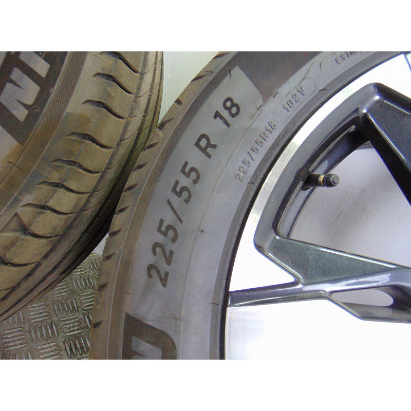 225/55R18 102V JUEGO LLANTAS PEUGEOT 3008