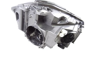 A1768201161 FARO IZQUIERDO MERCEDES-BENZ CLASE A (BM 176)