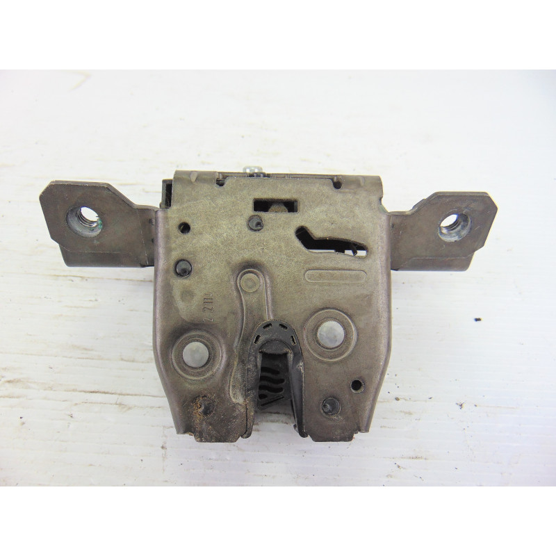 13587646  CERRADURA MALETERO / PORTON OPEL ASTRA J SPORTS TOURER Excellence 2015 13587646 192014 OPEL - 3