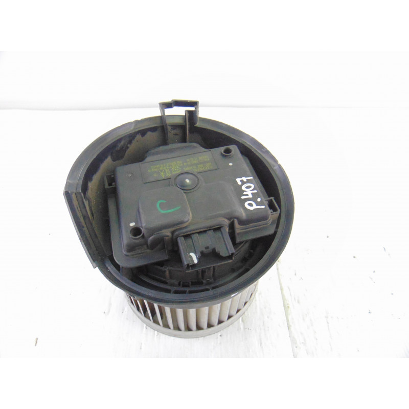 4PUH18456AF MOTOR CALEFACCION PEUGEOT 407 ST Sport 2005 4PUH18456AF 206570 PEUGEOT - 3