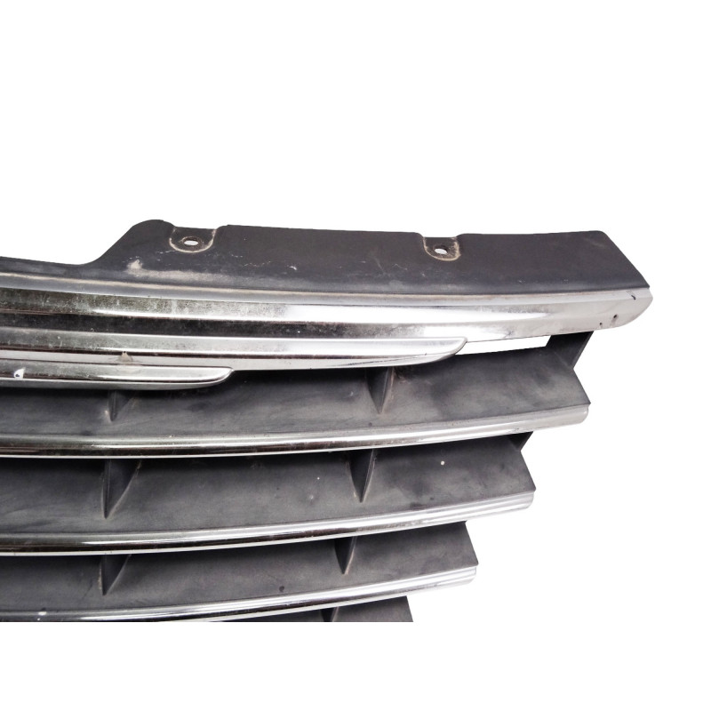 048578027 REJILLA DELANTERA CHRYSLER VOYAGER (RG) 2.5 CRD Executive 2007 048578027 211503 CHRYSLER - 1