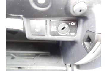 6R1857097 GUANTERA VOLKSWAGEN POLO V (6C1) Comfortline 2014 6R1857097 211251 VOLKSWAGEN - 2