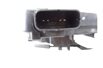 814203U000 CERRADURA PUERTA TRASERA DERECHA KIA SPORTAGE (SL)