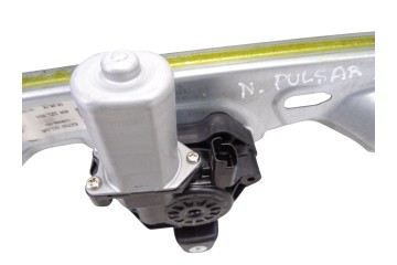 827003ZL0A  ELEVALUNAS TRASERO DERECHO NISSAN PULSAR (C13M) Acenta 2015 827003ZL0A 215293 NISSAN - 3