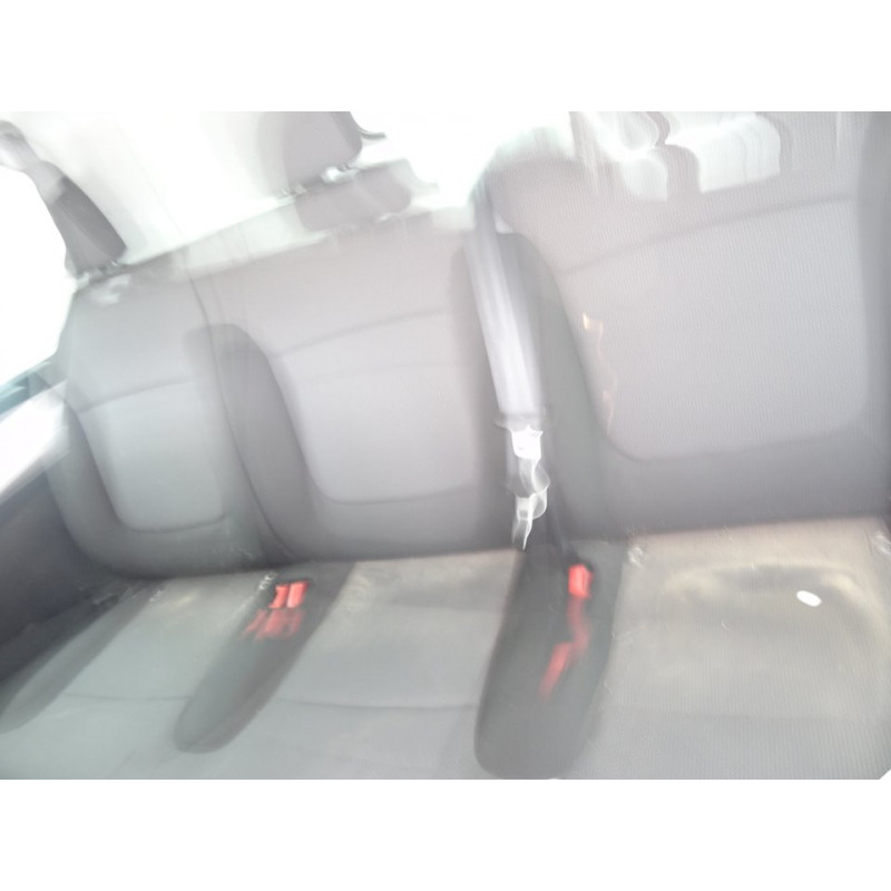  ASIENTOS TRASEROS RENAULT TRAFIC III COMBI Combi 9 L1H1 2,8t (8/9 plazas) 2020 215457 RENAULT - 2