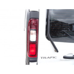 PILOTO TRASERO IZQUIERDO RENAULT TRAFIC III COMBI