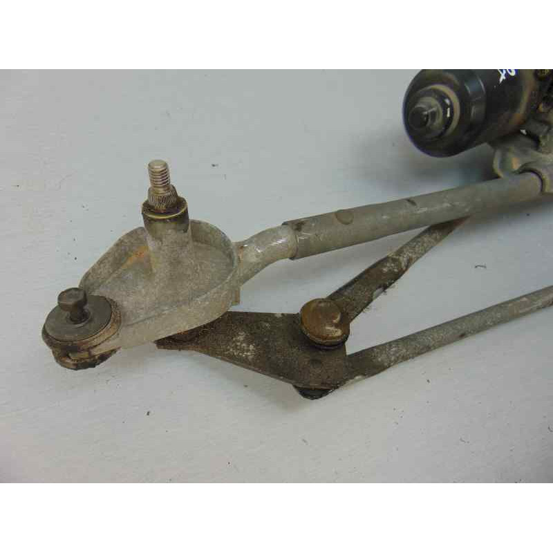 05288695AA  MOTOR LIMPIA DELANTERO CHRYSLER PT CRUISER 2.0 Classic 2001 05288695AA 187666 CHRYSLER - 2