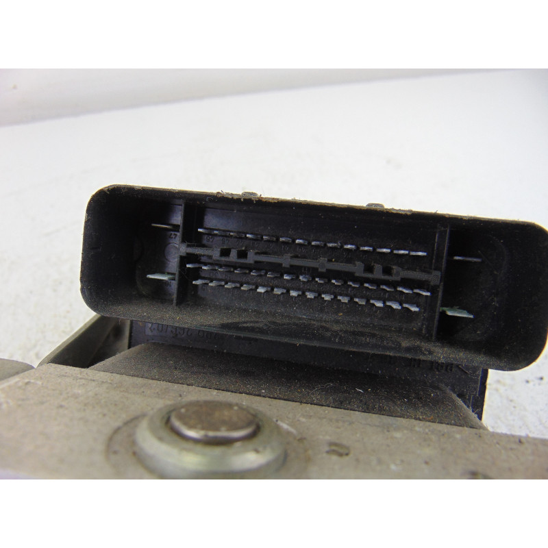 6769779 ABS BMW SERIE 1 BERLINA (E81/E87) 118d 2005 6769779 150937 BMW - 1