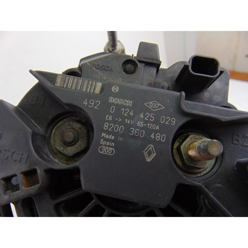 8200360480  ALTERNADOR RENAULT MODUS I Pack Authentique 2005 8200360480 197830 RENAULT - 2