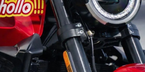 Moto Morini Seimmezzo STR: una naked de 61 CV con equipamiento premium a precio de scooter en España